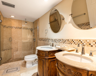 2800 N Ocean Drive - Photo Thumbnail 8