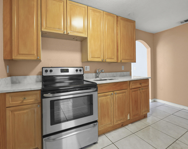 816 20th Street - Photo Thumbnail 6