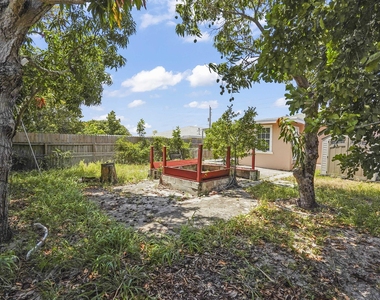 816 20th Street - Photo Thumbnail 18
