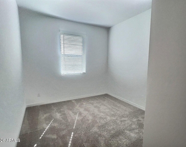 9861 E Tamery Avenue - Photo Thumbnail 3
