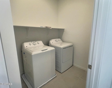 9861 E Tamery Avenue - Photo Thumbnail 9