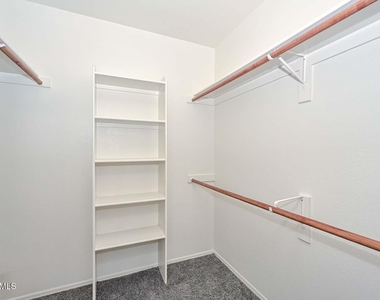 750 E Northern Avenue - Photo Thumbnail 18