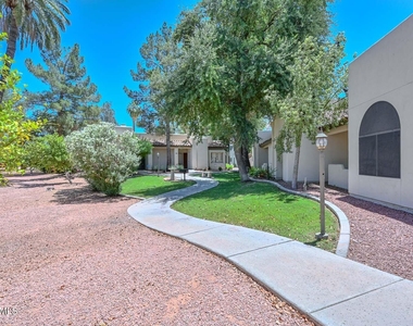 750 E Northern Avenue - Photo Thumbnail 31
