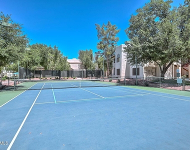 750 E Northern Avenue - Photo Thumbnail 41