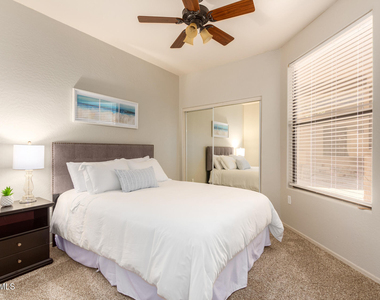 705 W Queen Creek Road - Photo Thumbnail 9