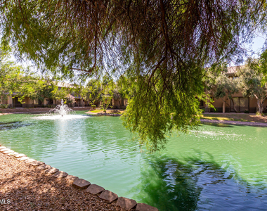 705 W Queen Creek Road - Photo Thumbnail 11