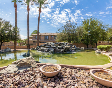 705 W Queen Creek Road - Photo Thumbnail 14
