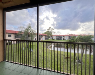 21911 Lake Forest Circle - Photo Thumbnail 15
