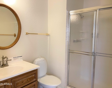3645 N 69th Avenue - Photo Thumbnail 9