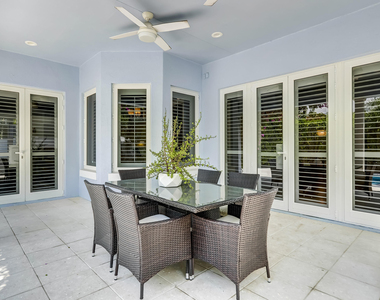 425 Ne 11th Avenue - Photo Thumbnail 52