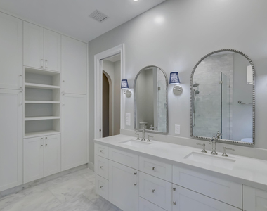 425 Ne 11th Avenue - Photo Thumbnail 31