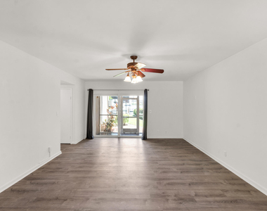 1510 Se 15th Street - Photo Thumbnail 3