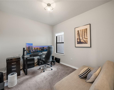 4802 San Fratello Circle - Photo Thumbnail 10