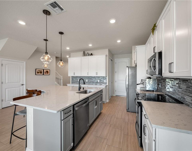 4802 San Fratello Circle - Photo Thumbnail 2