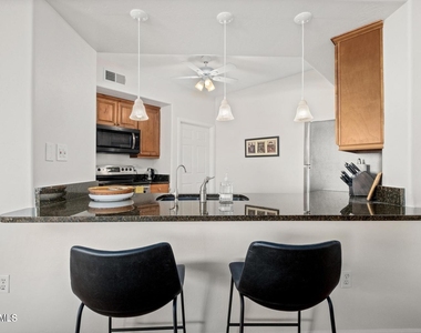 3236 E Chandler Boulevard - Photo Thumbnail 13