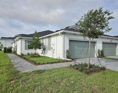 19772 Whispering Creek Road - Photo Thumbnail 1