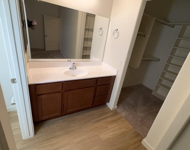 2350 S Olivewood -- - Photo Thumbnail 9