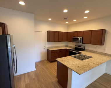 2350 S Olivewood -- - Photo Thumbnail 3