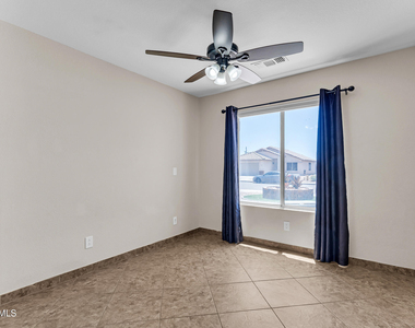 9250 E Carmel Avenue - Photo Thumbnail 15