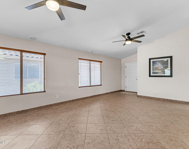 9250 E Carmel Avenue - Photo Thumbnail 3