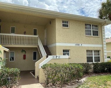 1550 Se Royal Green Circle - Photo Thumbnail 1