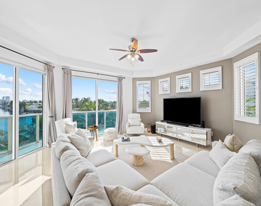 516 Hendricks Isle - Photo Thumbnail 7