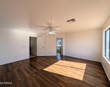 6416 N 78th Lane - Photo Thumbnail 40