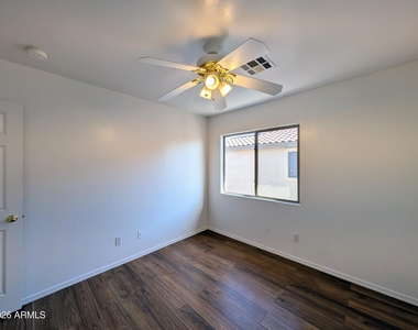 6416 N 78th Lane - Photo Thumbnail 58