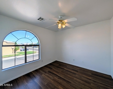 6416 N 78th Lane - Photo Thumbnail 53