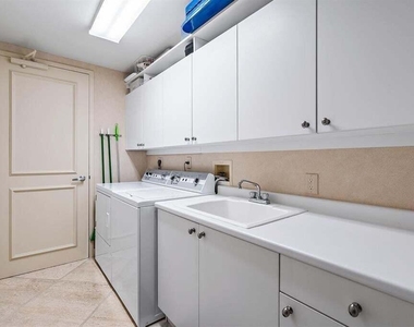 800 Ocean Drive - Photo Thumbnail 21