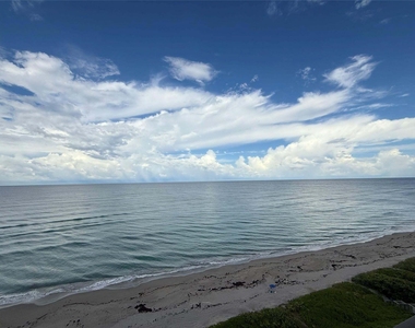 800 Ocean Drive - Photo Thumbnail 32