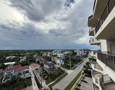 800 Ocean Drive - Photo Thumbnail 36