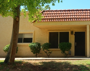 17228 N 16th Drive - Photo Thumbnail 8