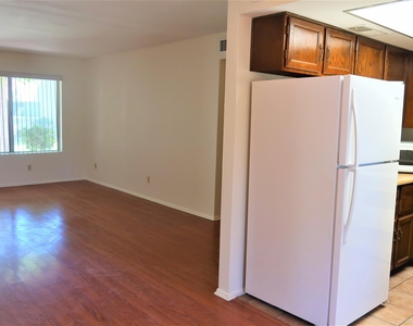 17228 N 16th Drive - Photo Thumbnail 2