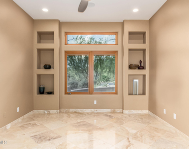 10685 E Cottontail Lane - Photo Thumbnail 22