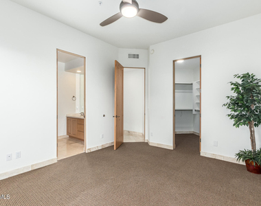 10685 E Cottontail Lane - Photo Thumbnail 27