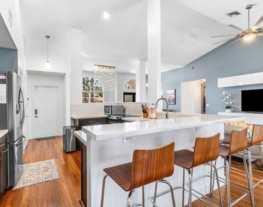 2470 Sandstone Court - Photo Thumbnail 29
