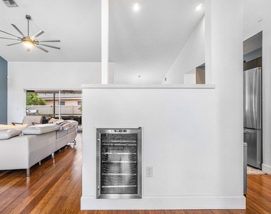 2470 Sandstone Court - Photo Thumbnail 27