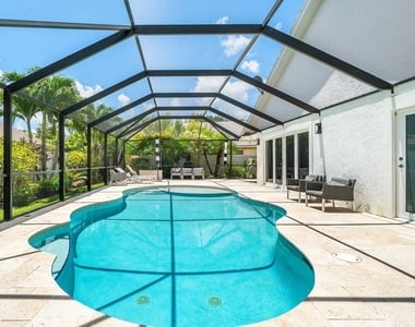 2470 Sandstone Court - Photo Thumbnail 17