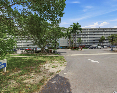 5700 Nw 2nd Avenue - Photo Thumbnail 24