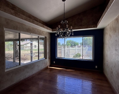 18910 E San Tan Boulevard - Photo Thumbnail 8