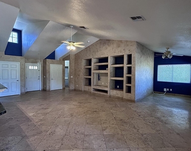 18910 E San Tan Boulevard - Photo Thumbnail 6