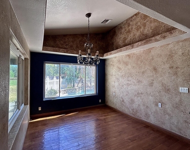18910 E San Tan Boulevard - Photo Thumbnail 7
