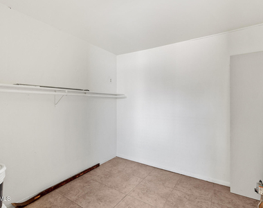 2246 W Sierra Street - Photo Thumbnail 23