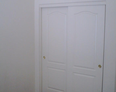 16671 N 169th Avenue - Photo Thumbnail 10