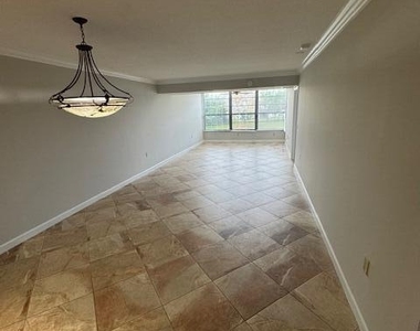3540 Whitehall Drive - Photo Thumbnail 12