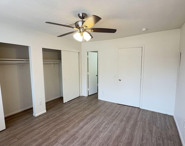 4418 N 53rd Lane - Photo Thumbnail 8