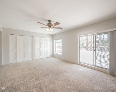 4922 N 42nd Way - Photo Thumbnail 13