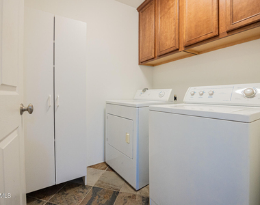 4922 N 42nd Way - Photo Thumbnail 20