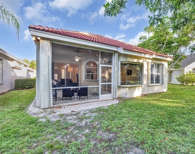 615 Sw St Thomas Cove - Photo Thumbnail 25